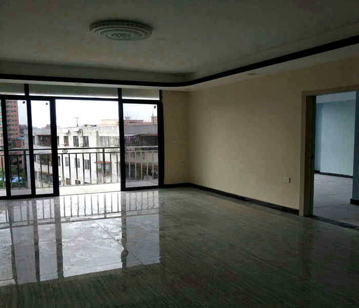 虎門(mén)小產(chǎn)權(quán):海景公館離沃爾瑪620米