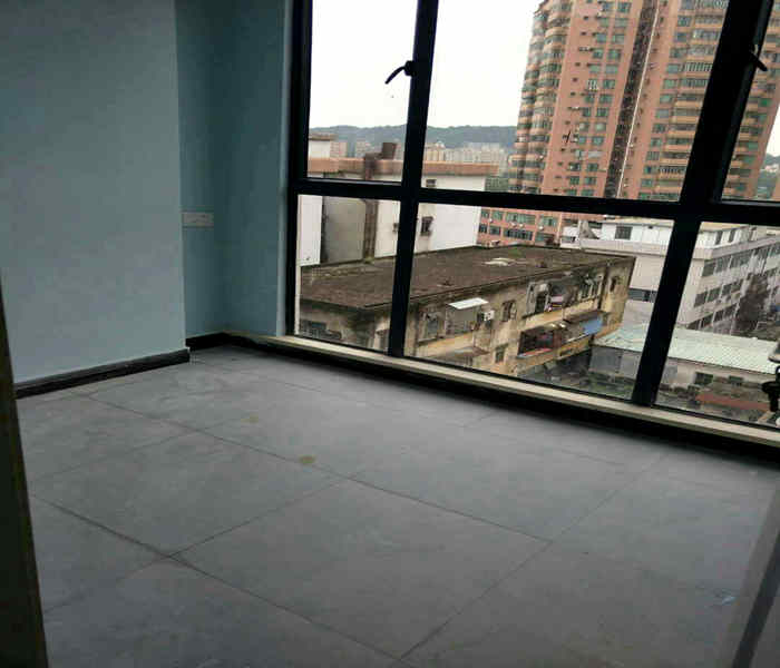 虎門(mén)小產(chǎn)權(quán):海景公館離沃爾瑪620米