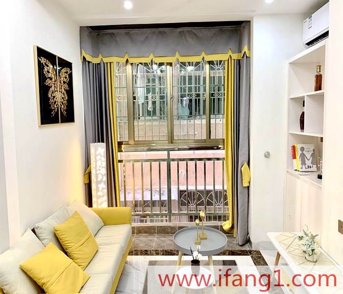 <a href=/longhua/ target=_blank class=infotextkey>大浪小產權出售網</a>